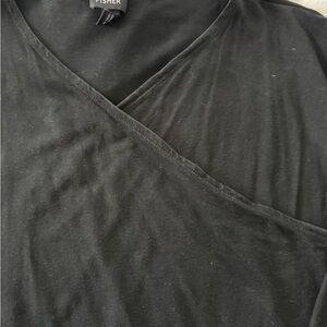 Eilleen Fisher fitted viscose  crossover  top Black size M . V-Neck Top